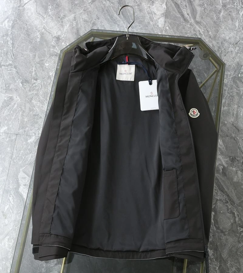 Moncler Outwear Durable 143394