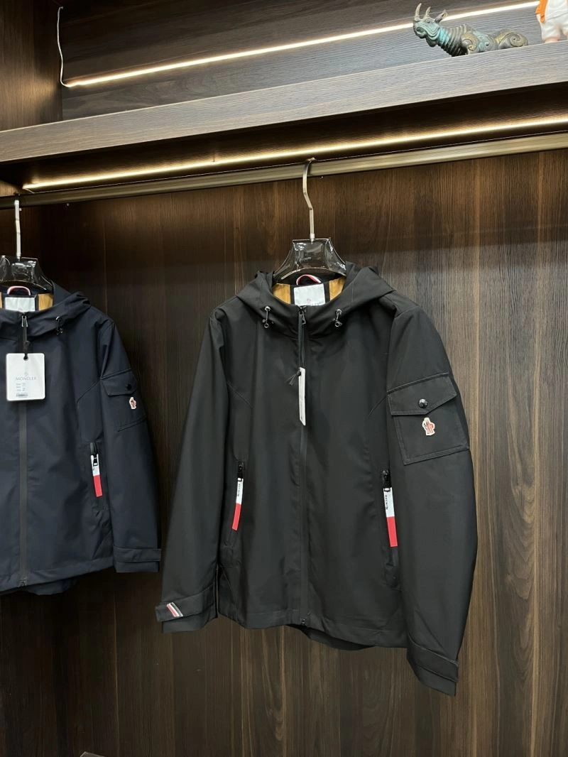 Moncler Outwear Premium 143392