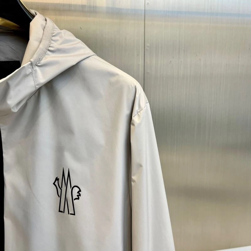 Affordable Moncler Outwear 143363