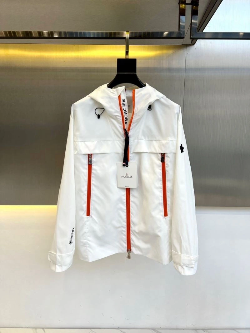 Unisex Moncler Outwear 143366