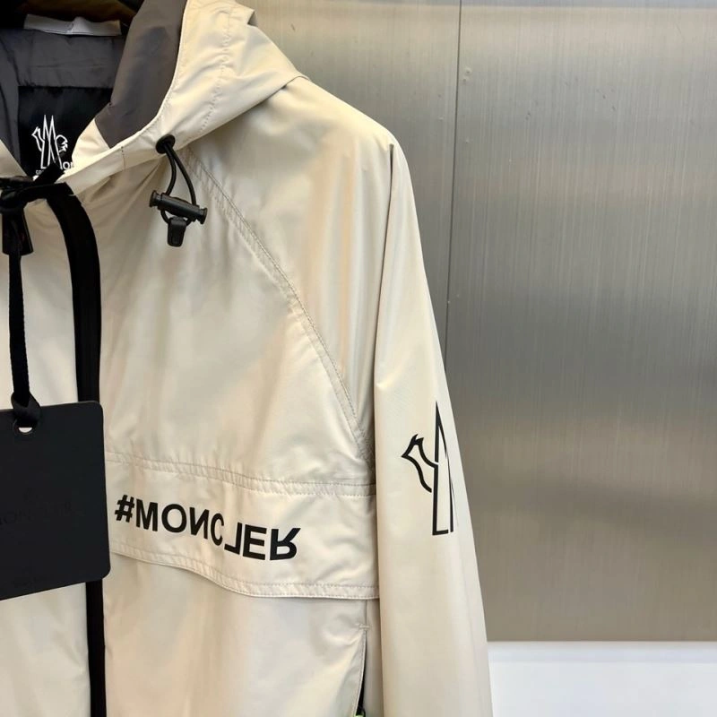 Thermal Moncler Outwear 143386