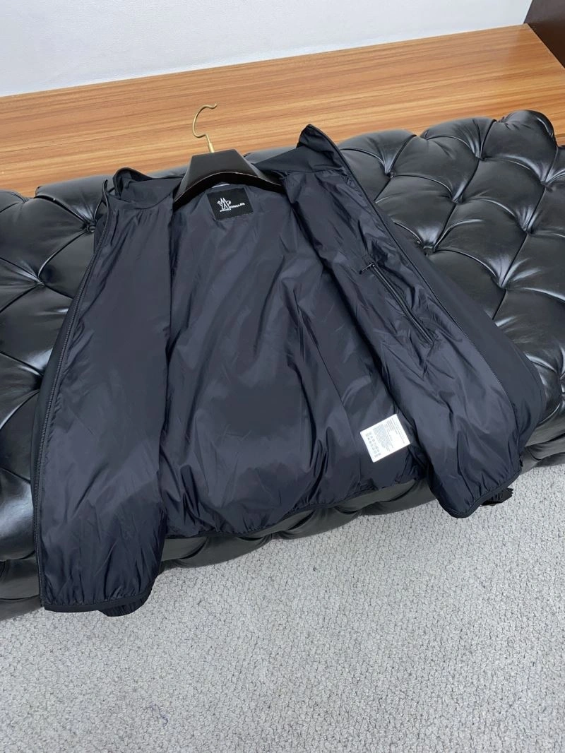 Moncler Outwear Refined 143376