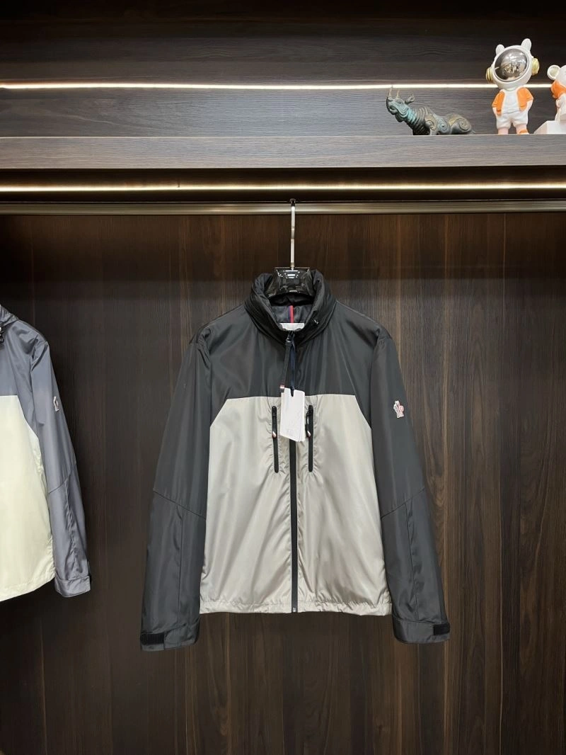 Affordable Moncler Outwear 143390