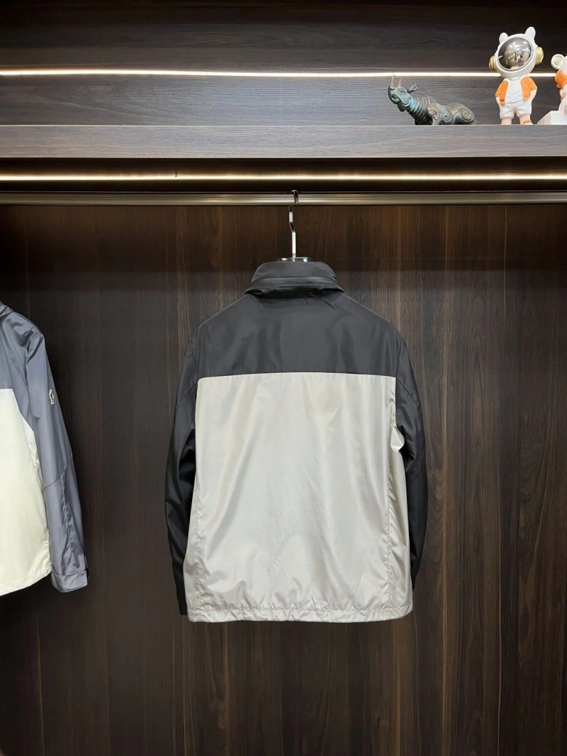 Affordable Moncler Outwear 143390
