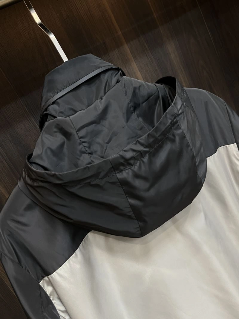 Affordable Moncler Outwear 143390