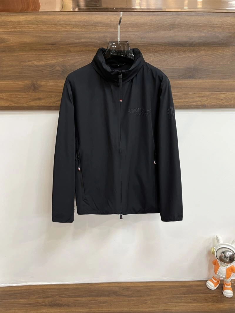 Moncler Outwear AllSeason 143393
