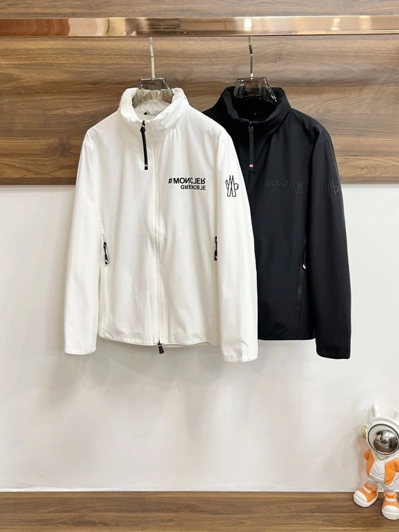 Moncler Outwear AllSeason 143393