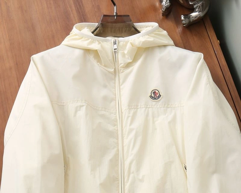 ModernLook Moncler Outwear 143357
