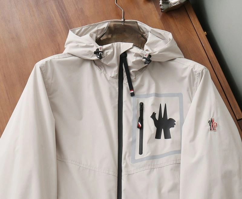 OdorResistant Moncler Outwear 143356