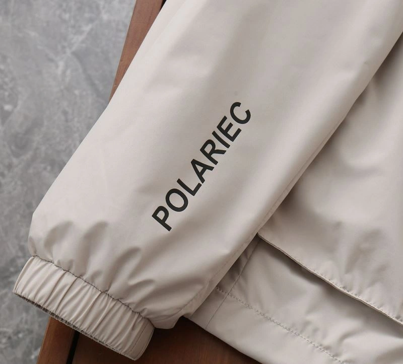 Resilient Moncler Outwear 143354