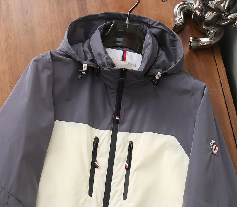 Moncler Outwear ModernLook 143352
