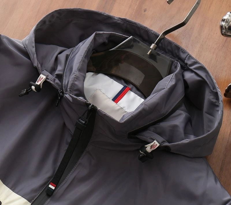 Moncler Outwear ModernLook 143352