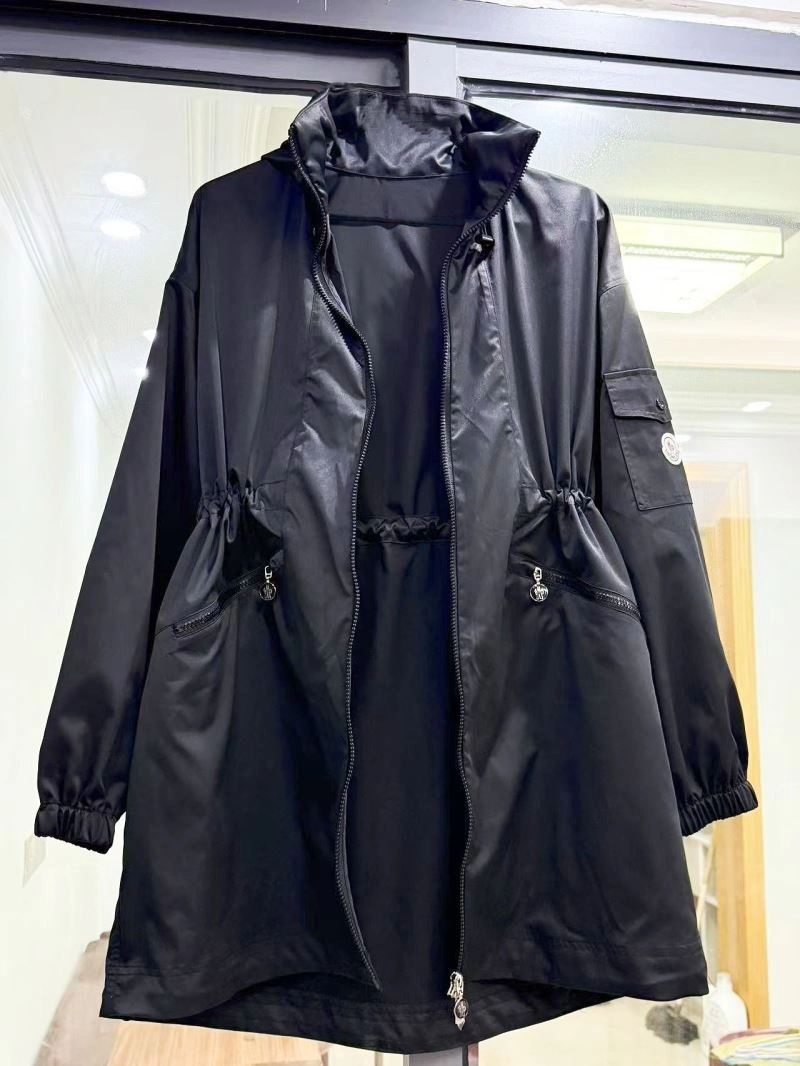 Moncler Outwear FlexibleFit 143340