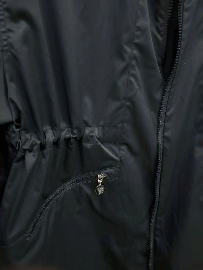 Moncler Outwear FlexibleFit 143340