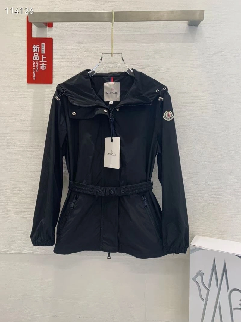 Moncler Outwear Attractive 143347
