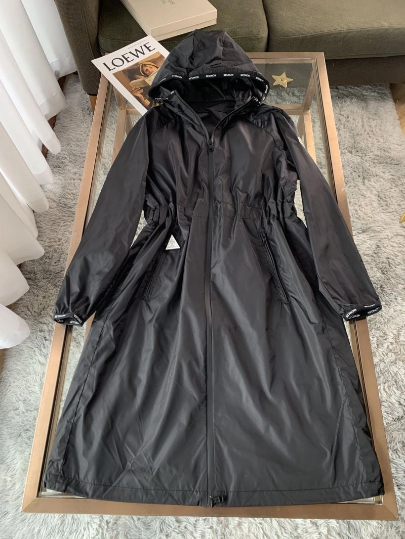 FlexibleFit Moncler Outwear 143344