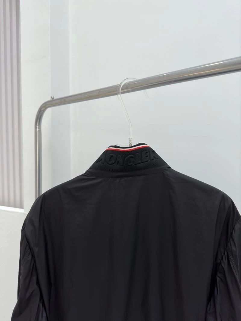 Cozy Moncler Outwear 143336