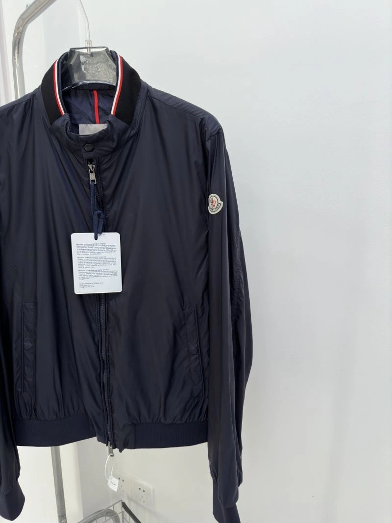 HighPerformance Moncler Outwear 143332