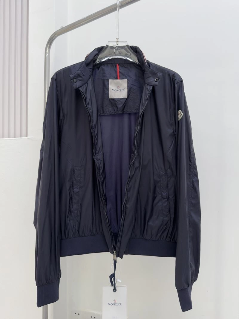 HighPerformance Moncler Outwear 143332