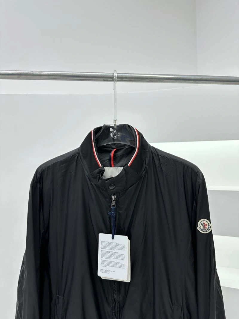 SmartChoice Moncler Outwear 143342