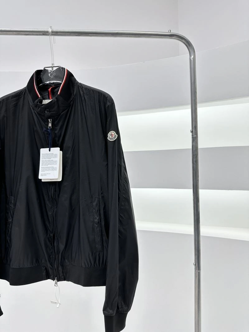 SmartChoice Moncler Outwear 143342