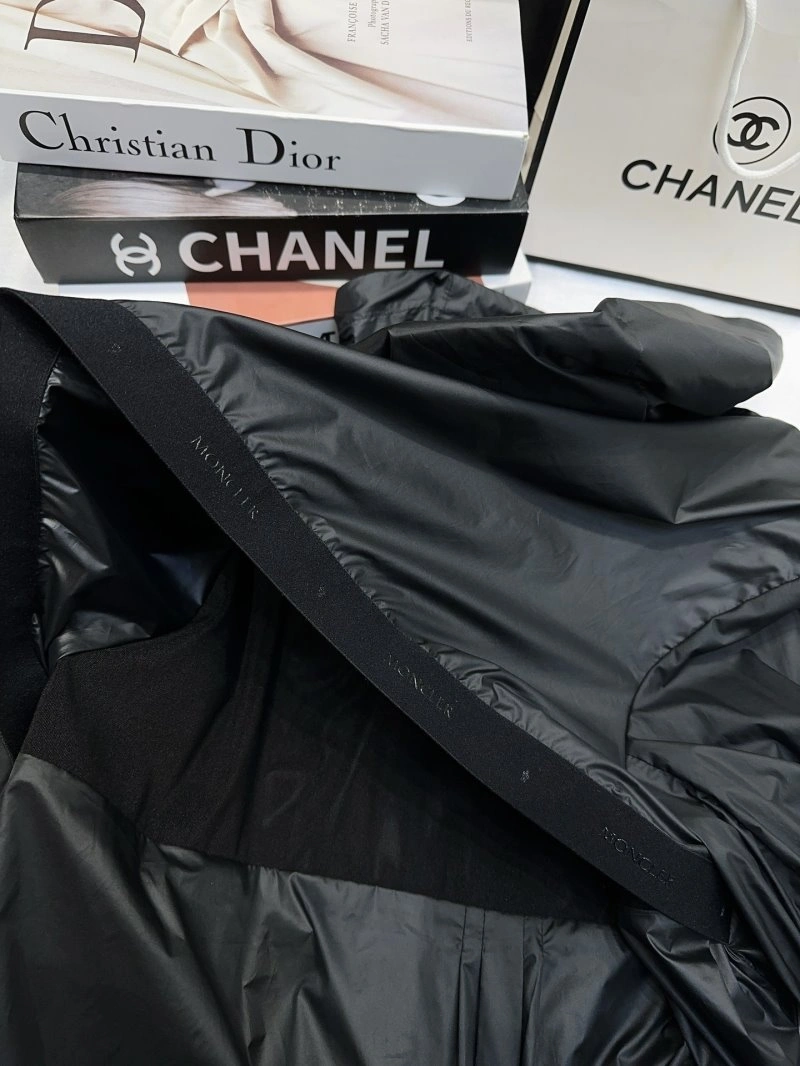 Moncler Outwear Refined 139719