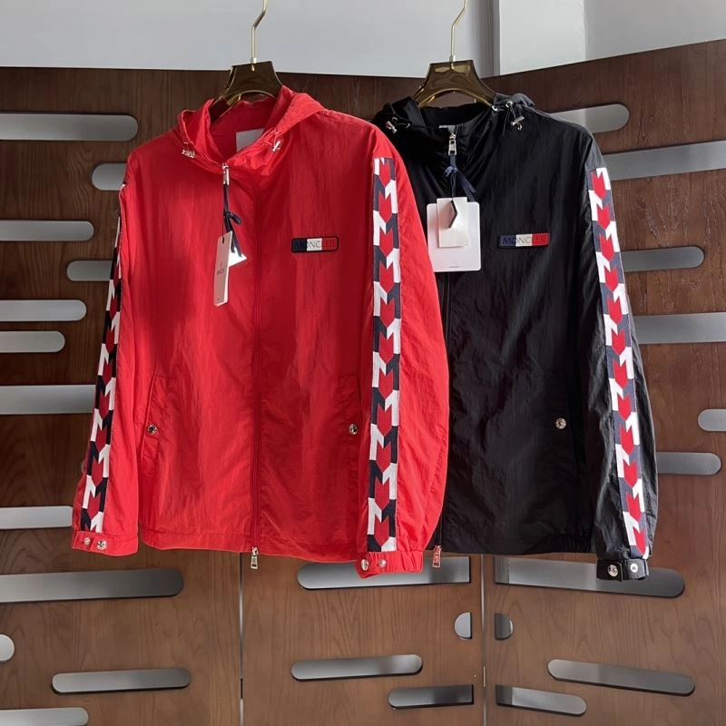 Moncler Outwear GoAnywhere 142551