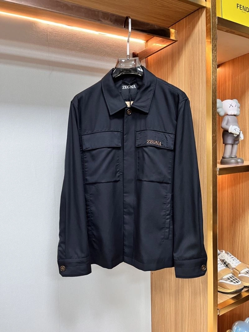 Moncler Outwear WeatherProof 142538