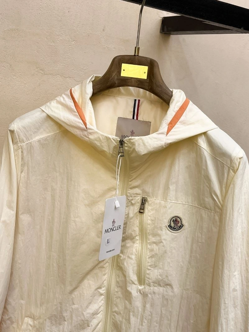 WellDesigned Moncler Outwear 142527