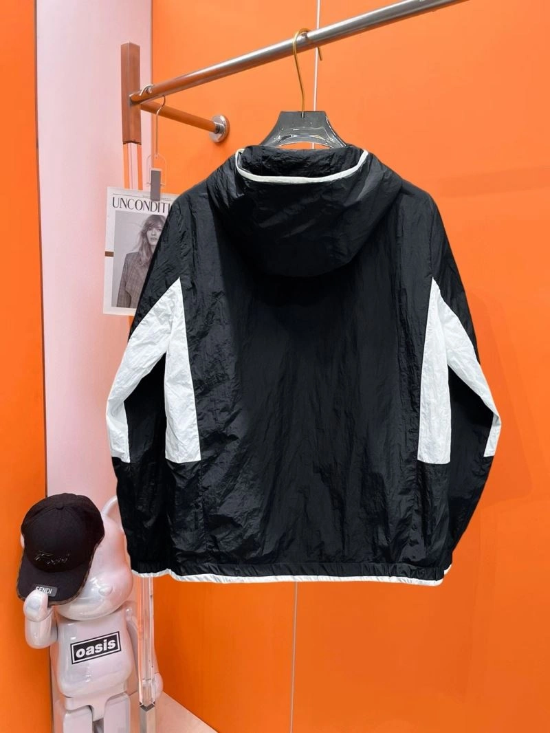 Moncler Outwear Durable 142530