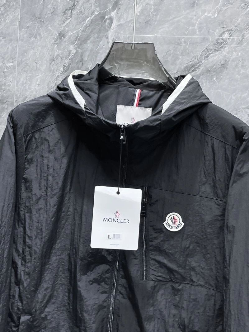 Moncler Outwear Durable 142530
