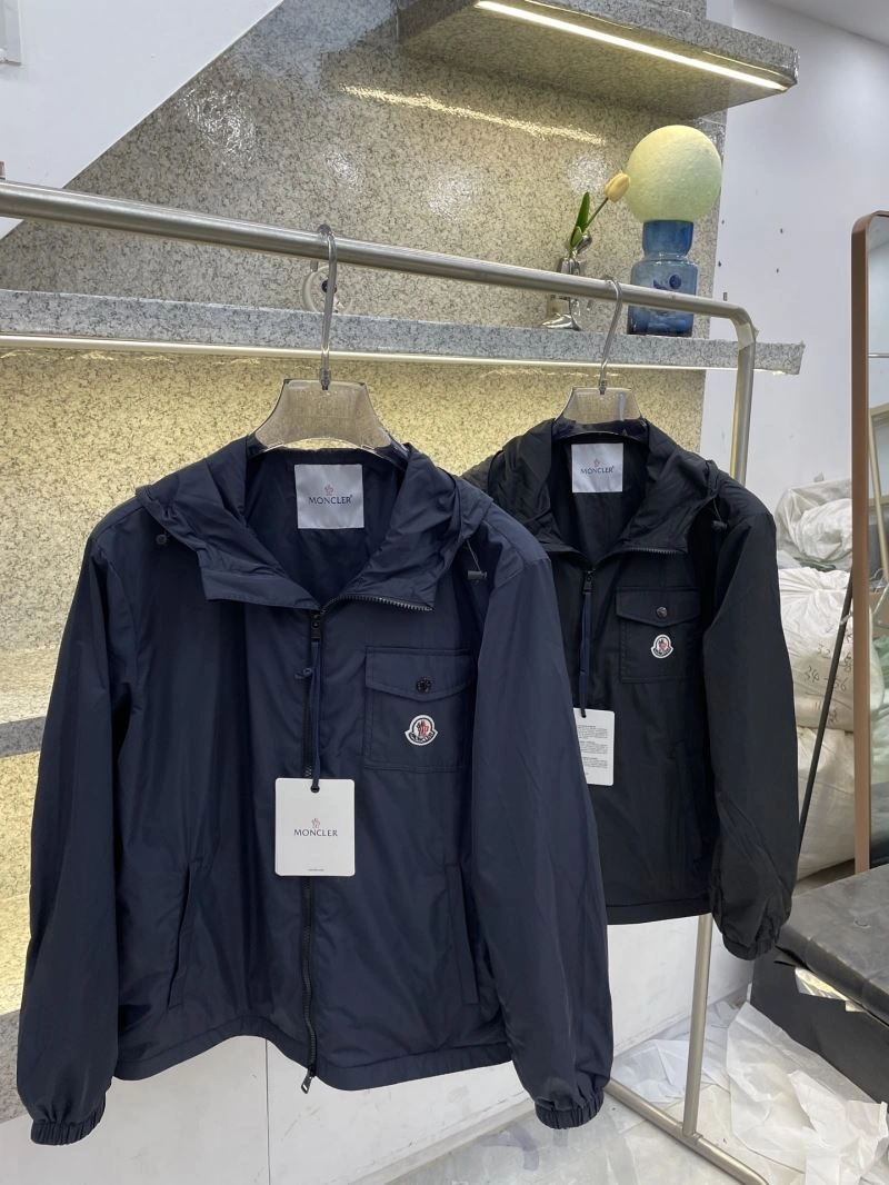 QuickDry Moncler Outwear 142526