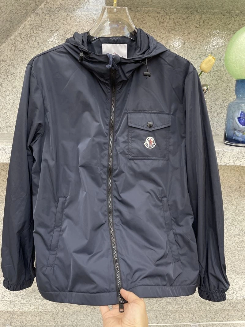 QuickDry Moncler Outwear 142526