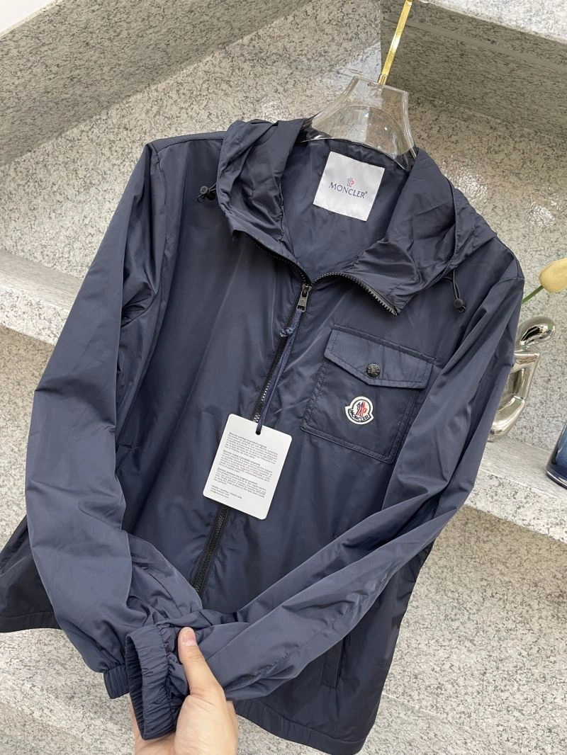QuickDry Moncler Outwear 142526
