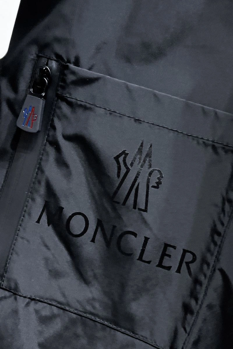 RelaxedFit Moncler Outwear 142553