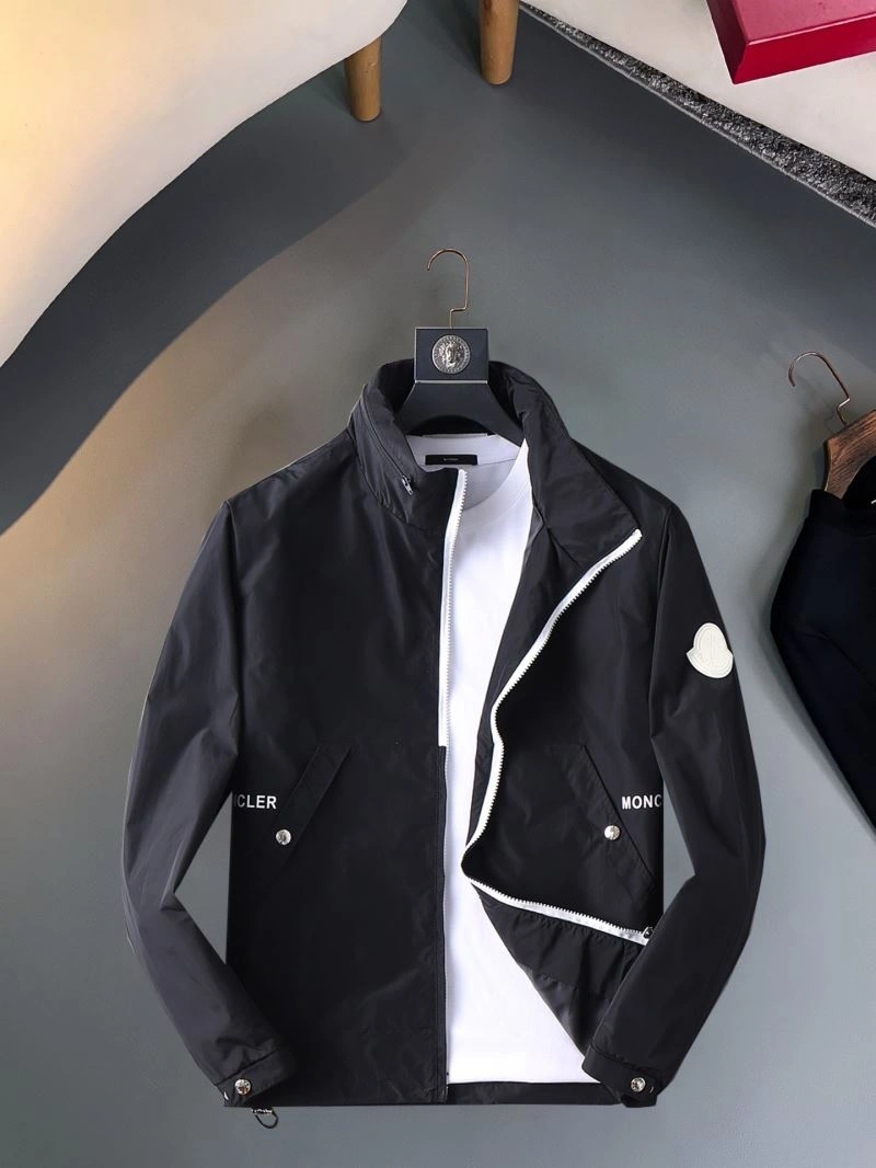 Moncler Outwear Efficient 142510