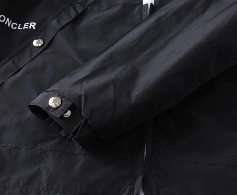 Moncler Outwear Efficient 142510