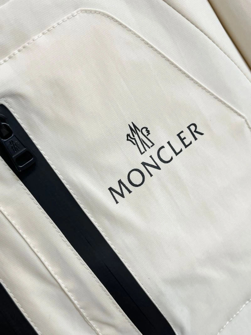 FreshLook Moncler Outwear 142502