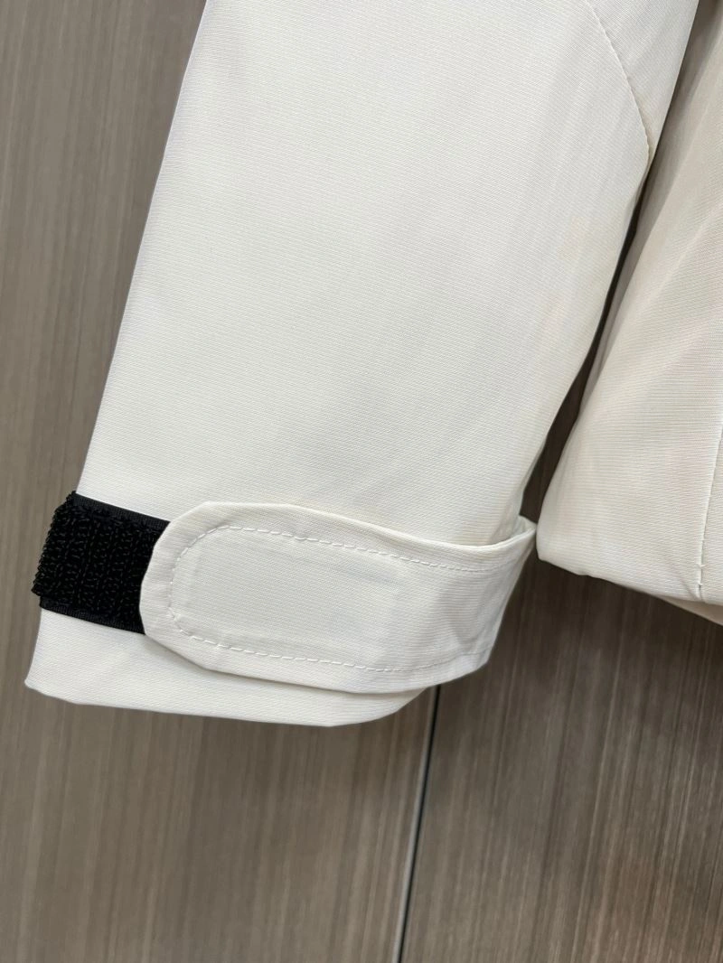 FreshLook Moncler Outwear 142502