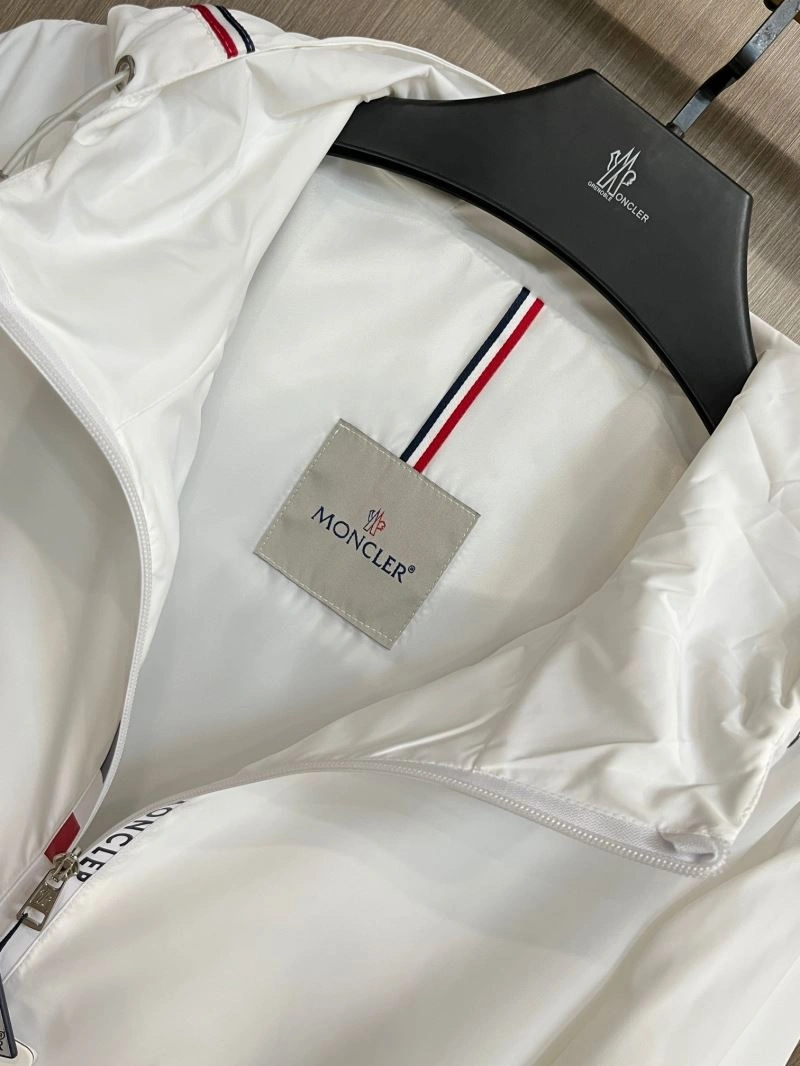 Attractive Moncler Outwear 142506