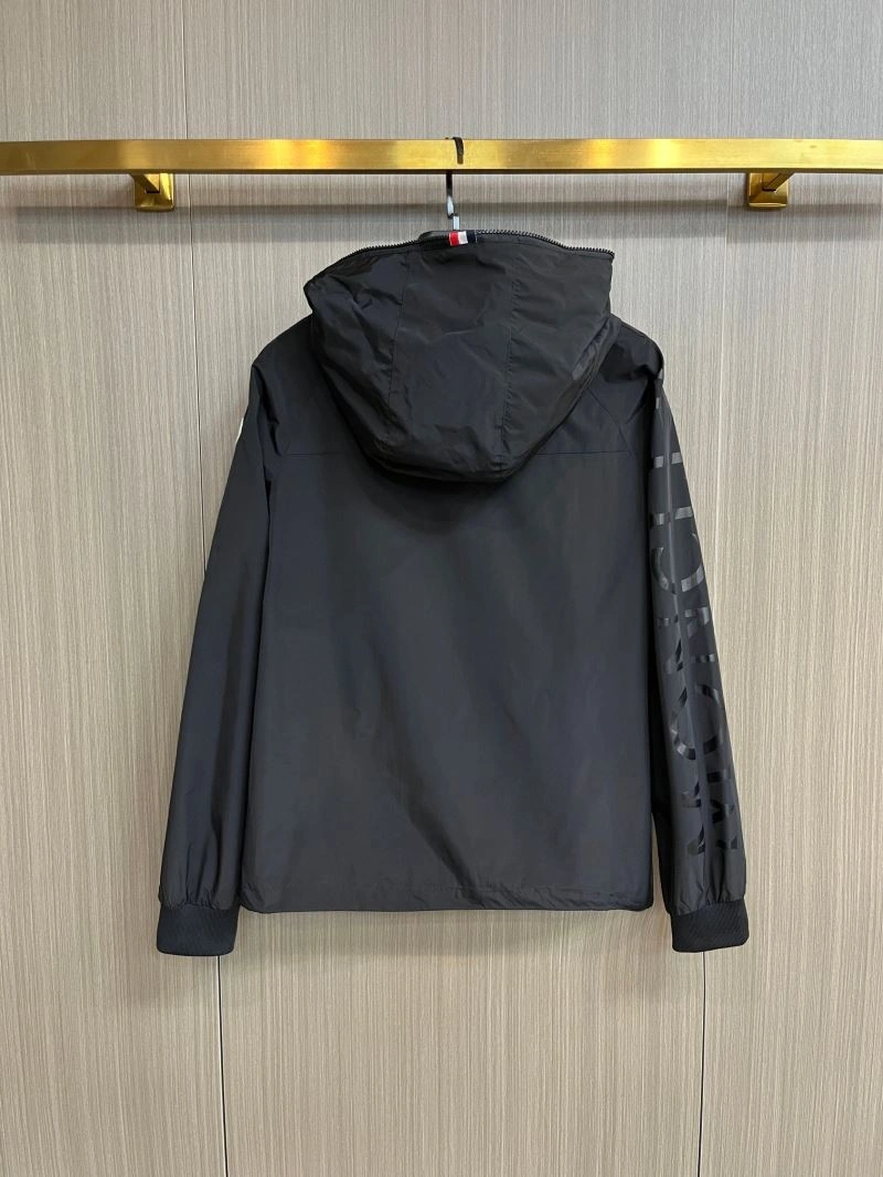 Moncler Outwear GoodFit 142497