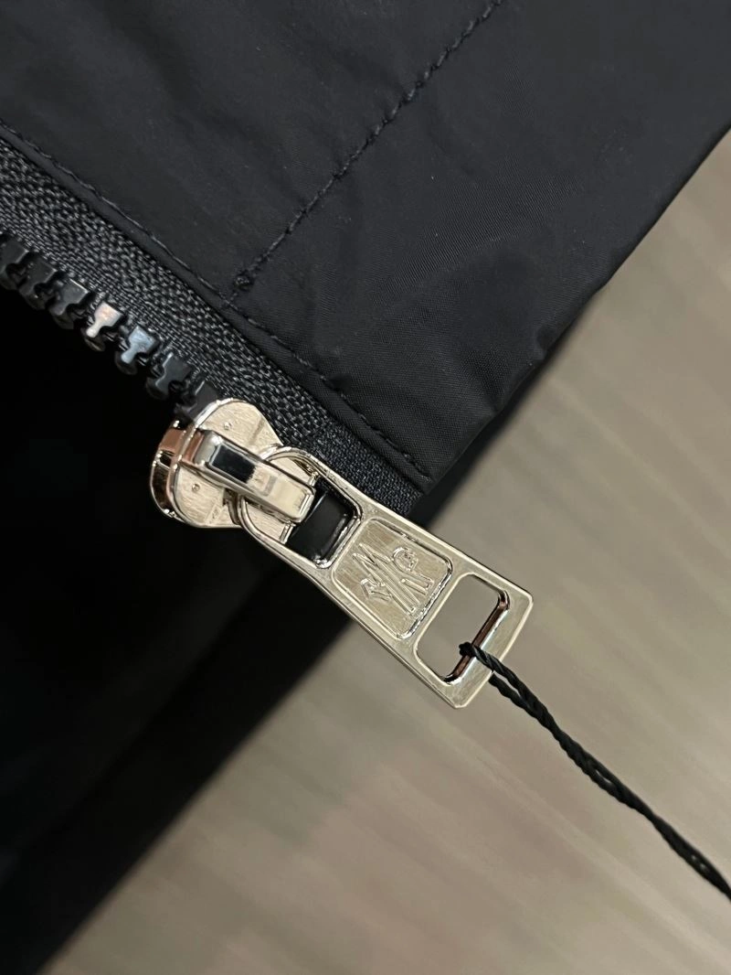 Moncler Outwear GoodFit 142497