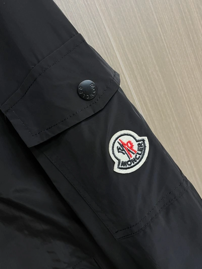 Moncler Outwear Elegant 142507