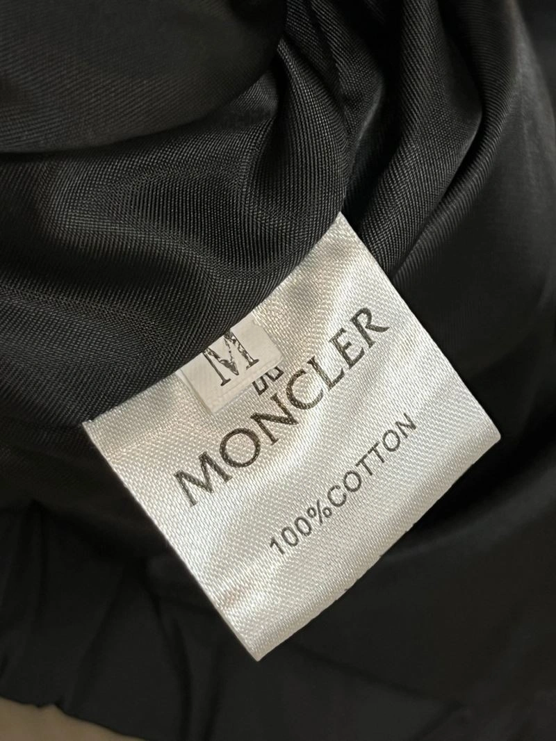 Moncler Outwear SportInspired 142496