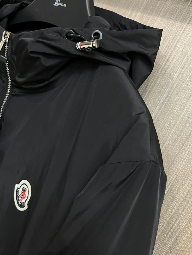 Moncler Outwear SportInspired 142496