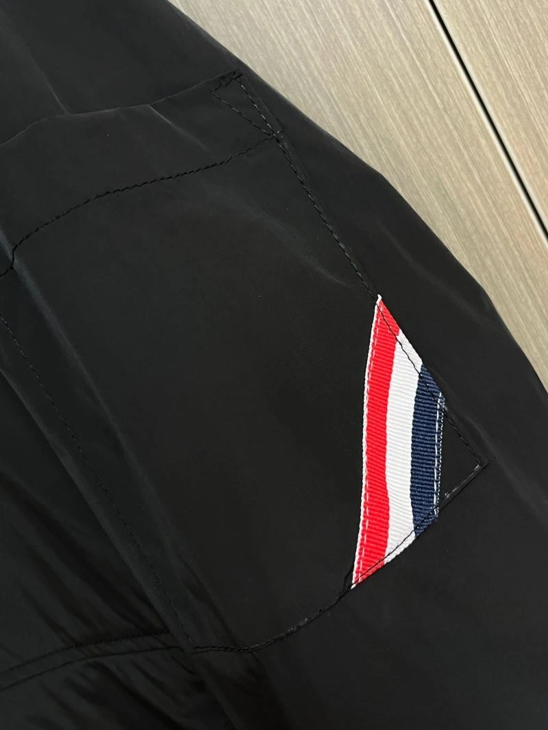 Moncler Outwear SportInspired 142496