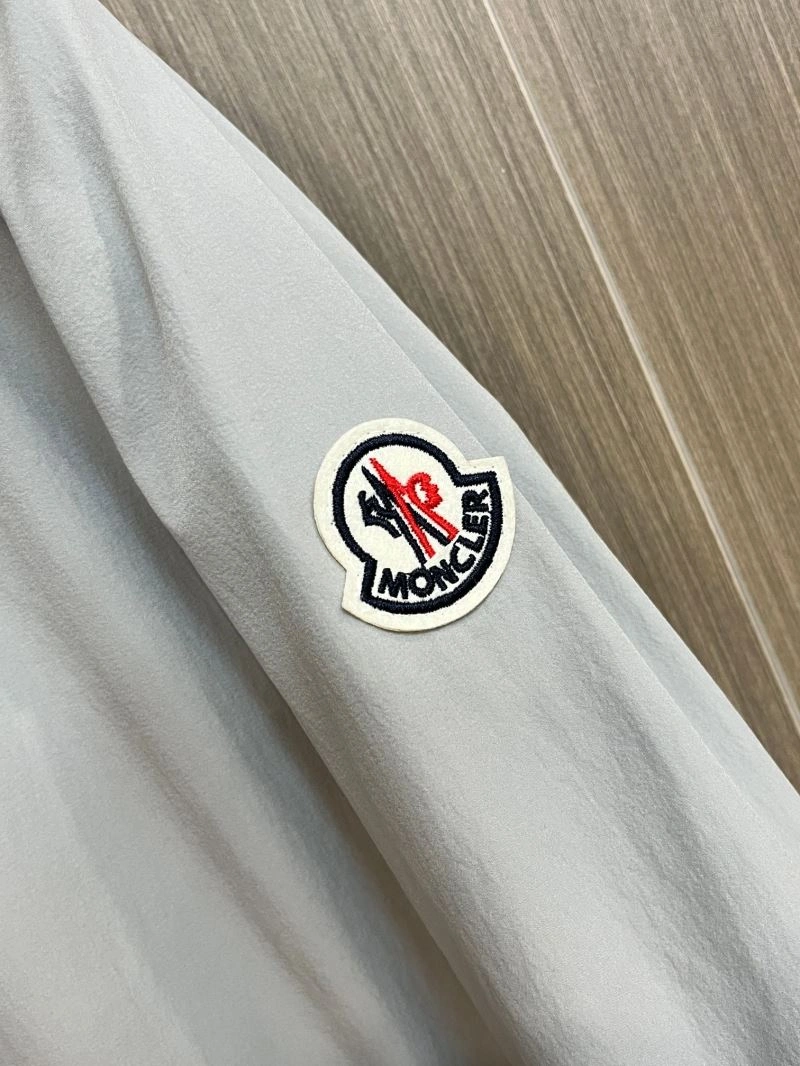Moncler Outwear QuickDry 142491