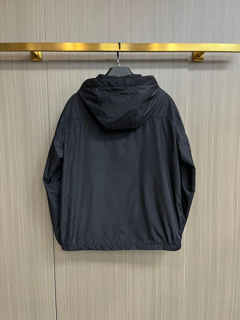 WrinkleFree Moncler Outwear 142487