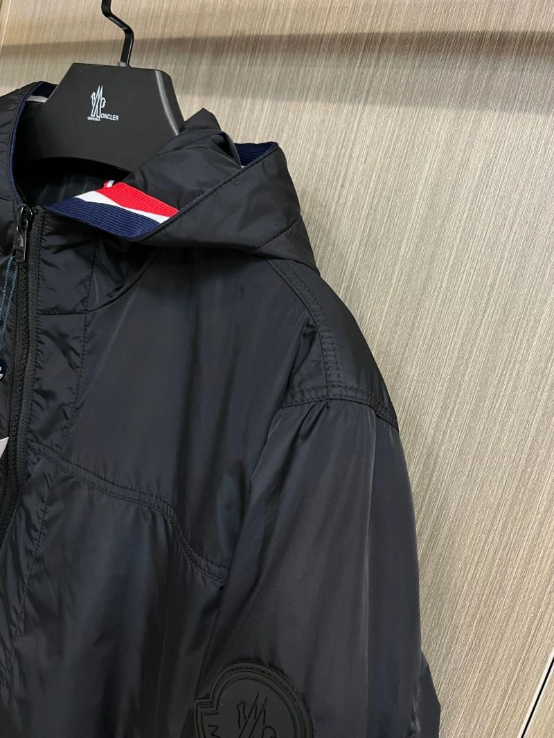 WrinkleFree Moncler Outwear 142487
