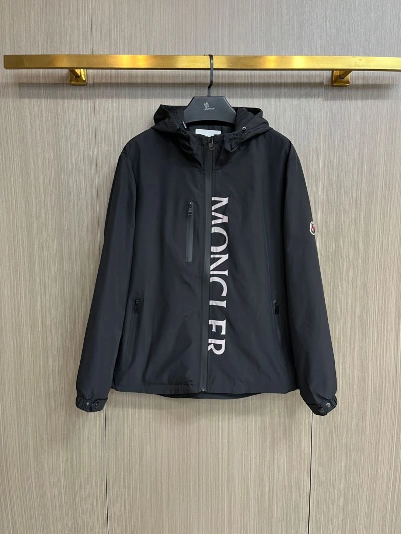 SportInspired Moncler Outwear 142493